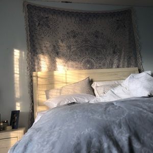 SOLDD Blue and White Urban Tapestry